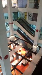 Upper Serangoon Shopping Centre (D19), Retail #516181221